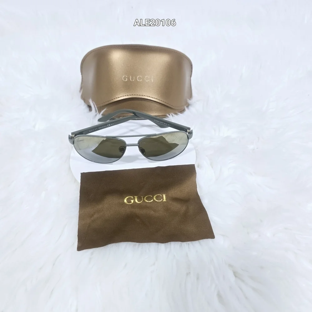 Gucci Gray Aviator Sunglasses GG2898/S with Case.
